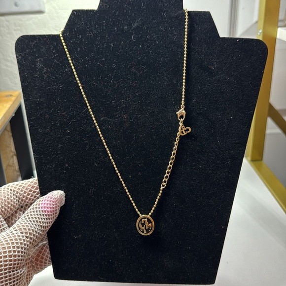Authentic Cristian Dior Gold plate Necklace - Picture 6 of 13